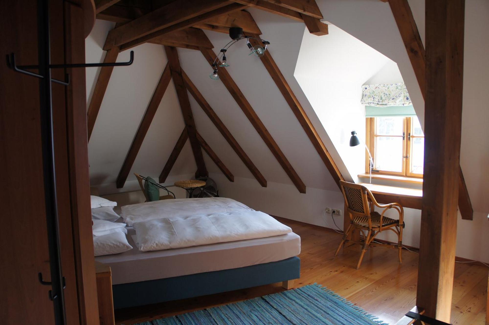 Hotel Schwarzer Adler Erlangen Chambre photo